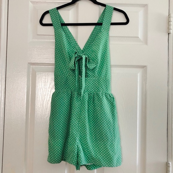 Pins & Needles |  Green Tie-Front Pinup Romper - Picture 3 of 7